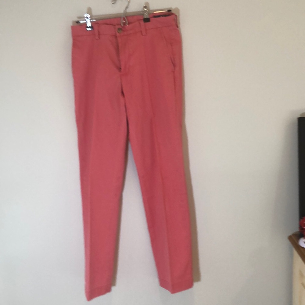 Vineyard Vines Nantucket red pants